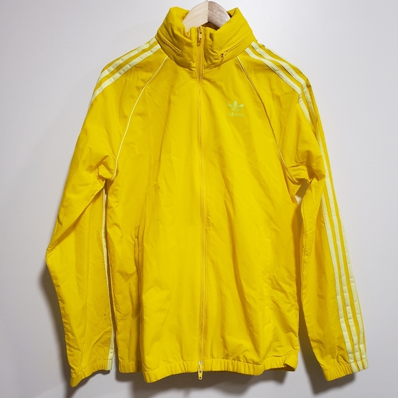 ADIDAS Men Yellow SST Windbreaker Jacket - Picture 9 of 9
